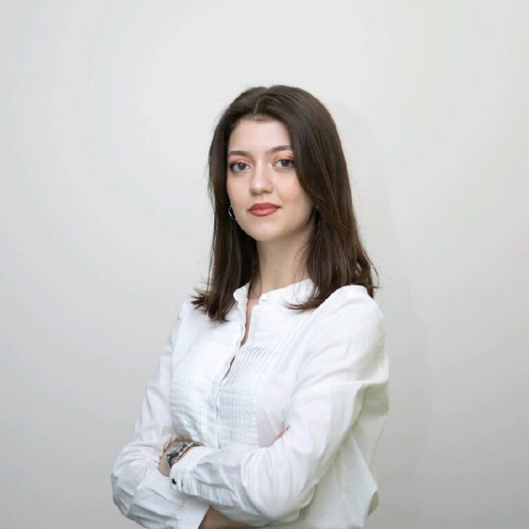 sr