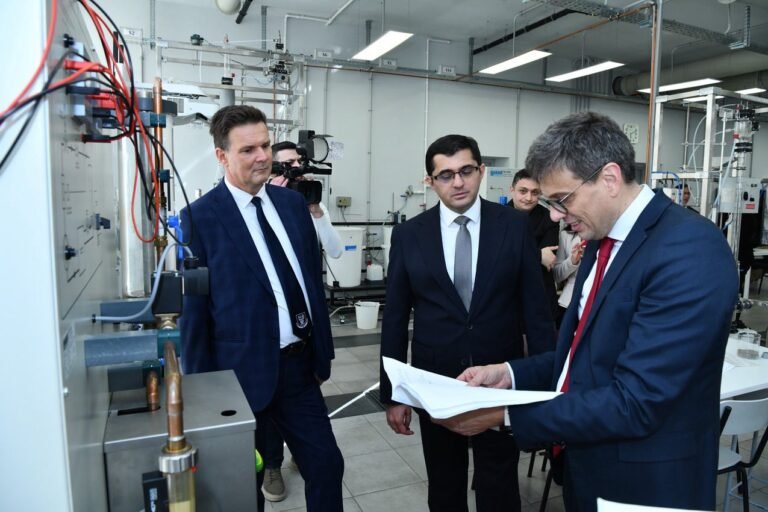 637989768_1198488582456203_1458135812909309559_n