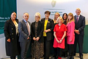 Minister-Foley-with-representatives-from-MTU