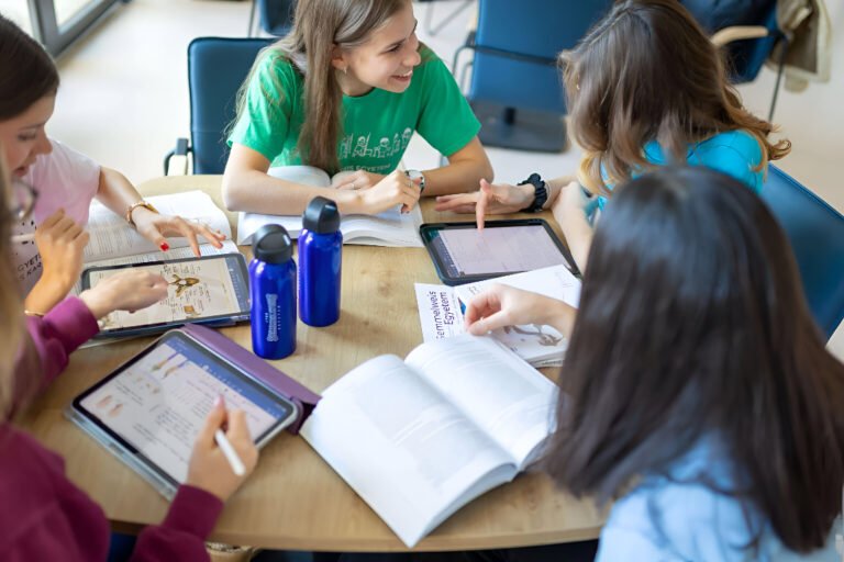 RS226216_GV5A2132_hpr-1536x1024 (1)