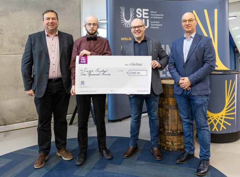 Walsh-Whiskey-group-photo