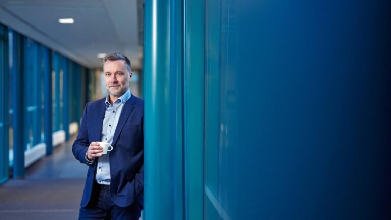 nikurautio-hannu_unioulu_113_102025_lores