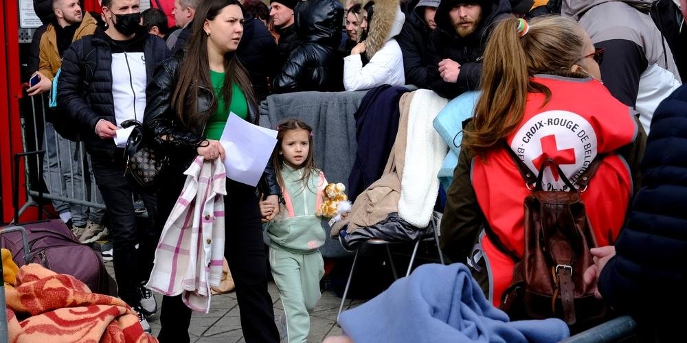 2026 Rode Kruis en migranten shutterstock_2135555301