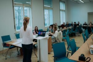 2026_02_11__PKC_konference__Artem_Akinfeev_celky_0847