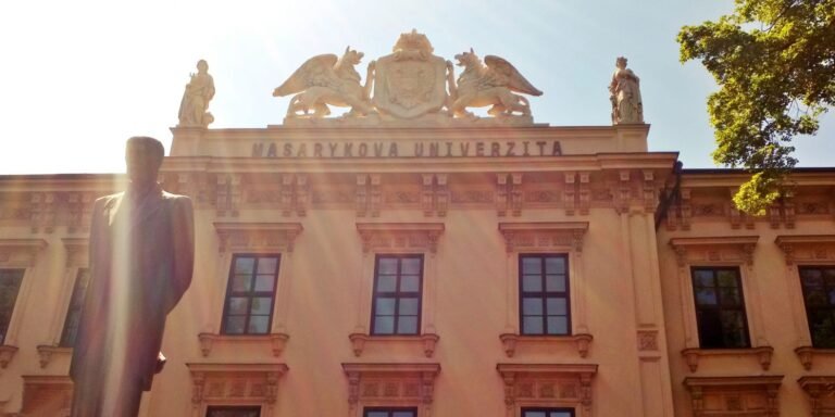 220516_npis2_V_Tesa-1580x790-962034472