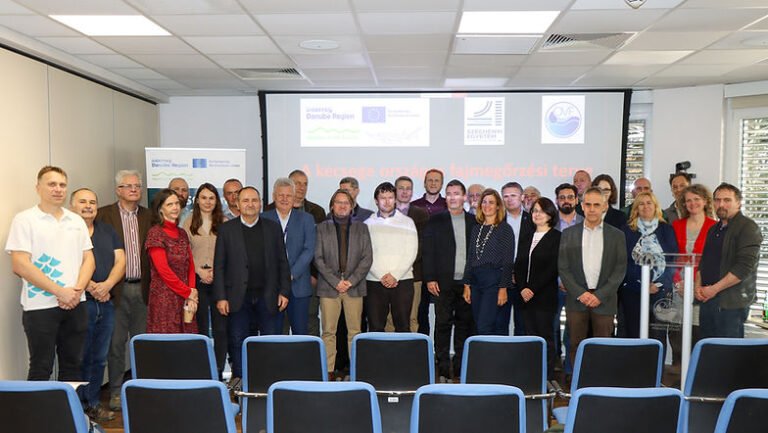 31271e_0f38216604994b74adcbc7840a6ce8fc~mv2