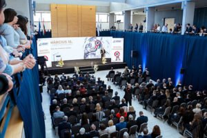 31271e_1015bb66c3db41bd9e202bf0287ea5c6~mv2