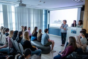 31271e_65df01394b01430abec32c802f93b82b~mv2