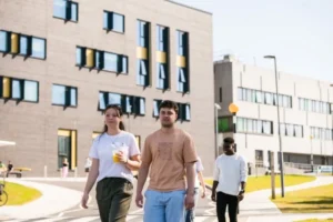 54475021081_f1ab4e5bfd_o-746x0-c-default