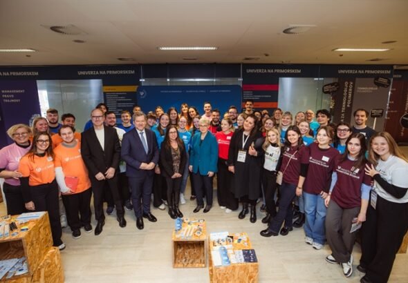 720470p534EDNthumbUP_FTPO_unisi2026