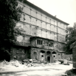 A-gloriett-a-bontas-el--tt--1966-ban