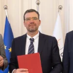 C3A3863__FocusFillWyItMC4zMiIsIi0wLjIzIiwxNzQwLDY3MF0_ExtRewriteWyJqcGciLCJ3ZWJwIl0