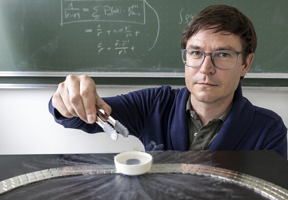 TU Graz,  Ass.Prof. Dipl.Ing. Dr. Christoph Heil