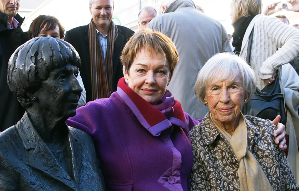 lise_nørgaard_and_ghita_nørby