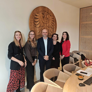 zasedani_as_032026_nahledovka.400x400.fit.q85