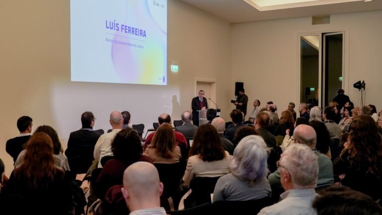 16068-2f044121eeb33b246f78c0c62be64e78