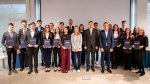 31271e_448e6bb12b7147aa9821ef9a0e9e5055~mv2