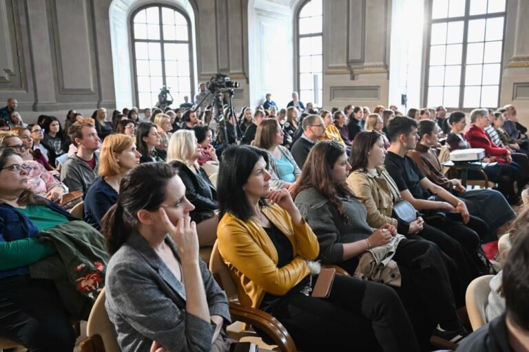 8e3639fe5f35fe753a27321645dbc9a792893555