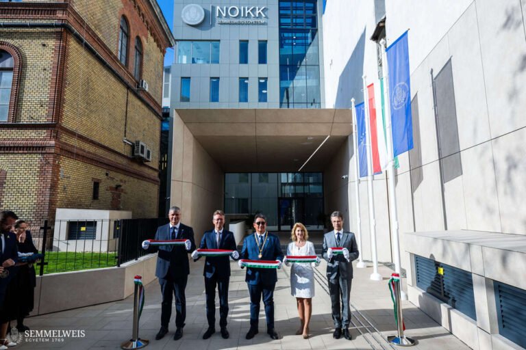 RS235263_0E1A6315_scl