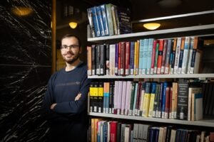 Mgr. Václav Rozhoň, Ph.D. - Informatický ústav Univerzity Karlovy