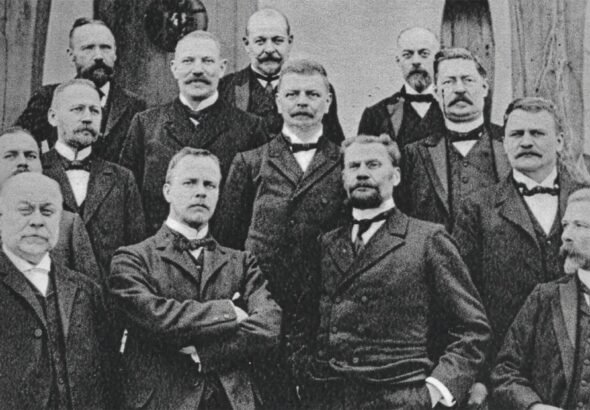 kagaalin-jasenia-espoossa-traskandan-kartanossa-1903-ar169