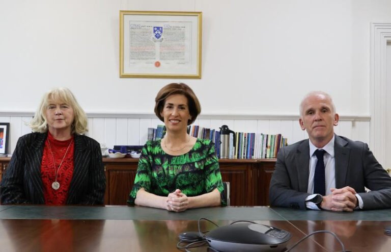 Prof Ring, Minister Naughton, Prof Nestor 1_1